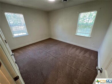 2211 Keenan Ave, Copperas Cove, TX 76522 - photo 6