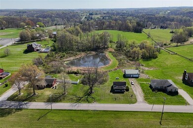 7380 Navilleton Rd, Floyds Knobs, IN 47119 - photo 4