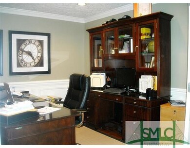 Studio/Study/Office.