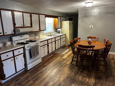 210 Winchester Rd, Geneva, IN 46740 - photo 6