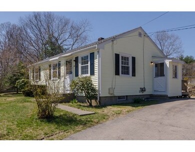 80 Pleasant St, Rockland, MA 02370 - photo 2