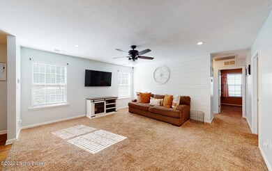 134 Garnette Ct, Mount Washington, KY 40047 - photo 4