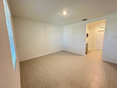 5636 Lemon Grass St unit B, Clermont, FL 34714 - photo 5