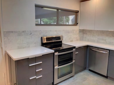 1901 Vermont St, Houston, TX 77019 - photo 3