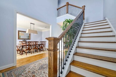 2 STORY FOYER