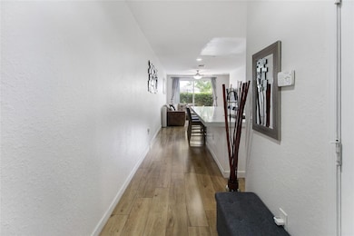 8256 Prestige Commons Dr unit 8256, Tamarac, FL 33321 - photo 5