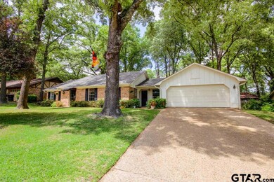 1213 1213 Kingsbury, Tyler, TX 75701 - photo 2