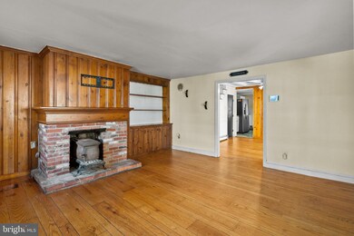 4717-19 Almond St, Philadelphia, PA 19137 - photo 5