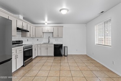 204 E R St unit 1 & 2, Yakima, WA 98901 - photo 7