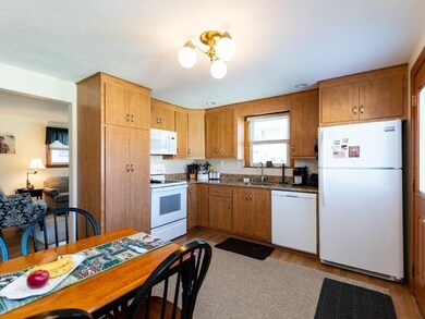 10 Montview Ave, Waltham, MA 02451 - photo 3