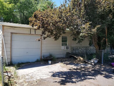 4334Clark-02