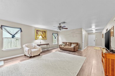 16771 Fallen Timbers Dr, Conroe, TX 77385 - photo 6