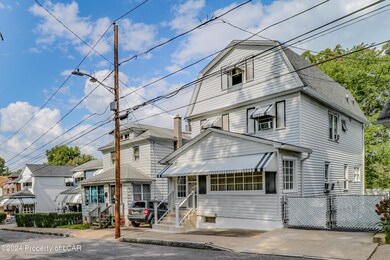 168 Andover St, Wilkes Barre, PA 18702 - photo 2