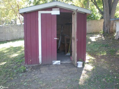 406 Garfield St, Shenandoah, IA 51601 - photo 3