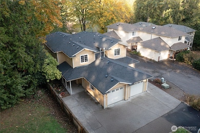 1106 Irving St SW unit A & B, Tumwater, WA 98512 - photo 2