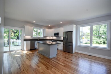 78 Bartlett Ave, Somersworth, NH 03878 - photo 4