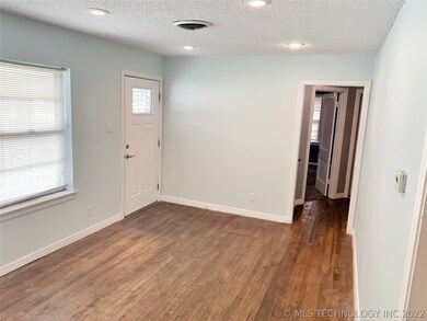 1111 S 14th St, McAlester, OK 74501 - photo 4