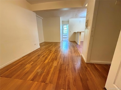 53-11 90th St unit 3D, Elmhurst, NY 11373 - photo 3
