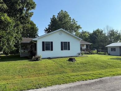 300 N Fulton, Edina, MO 63537 - photo 6