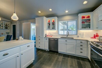 Kitchen 5