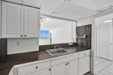 8000 Harding Ave unit 7F, Miami Beach, FL 33141 - photo 7