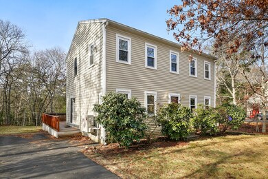 27 Chart Well Dr, Buzzards Bay, MA 02532 - photo 2