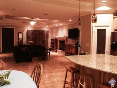 3637 66th St W, Rosamond, CA 93560 - photo 4