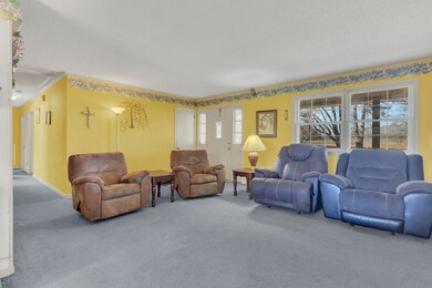 999 Sixteenth Model Rd, Manchester, TN 37355 - photo 6