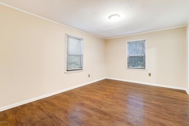 1219 Scott St-13