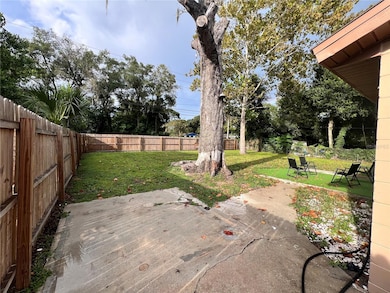 921 Valleydale Ave, Deland, FL 32720 - photo 6