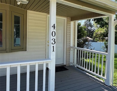 4031 E 8th St, Des Moines, IA 50313 - photo 3