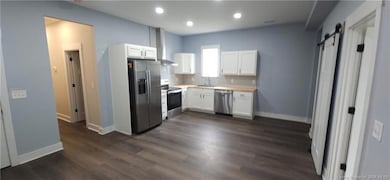 220 W 8th St, New Albany, IN 47150 - photo 5