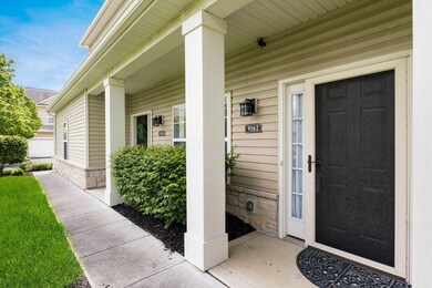 9162 Scenic View Cir unit 9162, Columbus, OH 43240 - photo 3