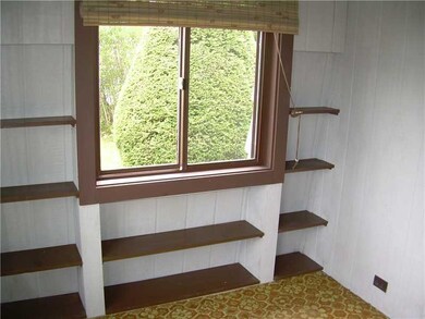 336 Spring St, Homer City, PA 15748 - photo 5