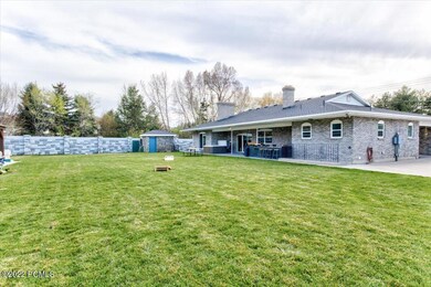 8106 S Spectrum Cove, Cottonwood Heights, UT 84093 - photo 5