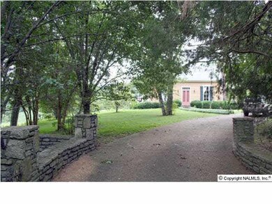 Driveway approaching the house