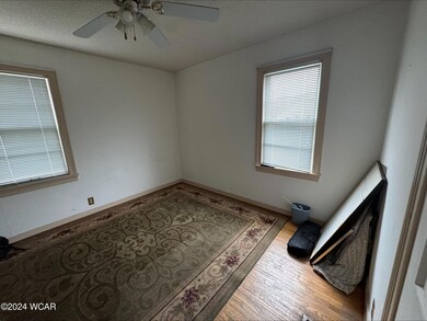 2123 university blvd 5
