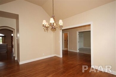 4501 W Jewelwood Ct, Peoria, IL 61615 - photo 2