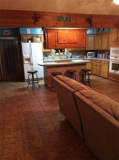 112 Iris Park Dr, Pineville, LA 71360 - photo 2