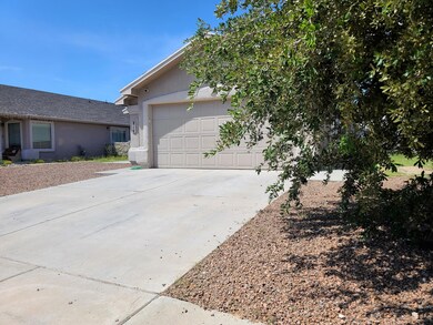 816 Desert Cactus Dr, Horizon City, TX 79928 - photo 2