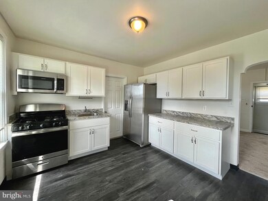 44 Isabel Ave unit 2, Glenolden, PA 19036 - photo 4