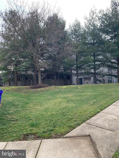 3925 Elan Ct, Bowie, MD 20716 - photo 3