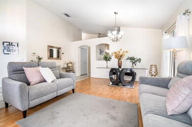 1350 Creekview Ct, Saint Cloud, FL 34772 - photo 5