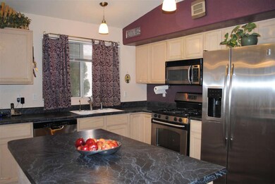 Kitchen2