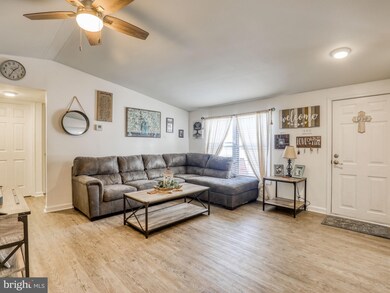 1243 Three Run Rd, Bunker Hill, WV 25413 - photo 5