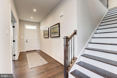 7623 Chesham Ct, White Plains, MD 20695 - photo 2