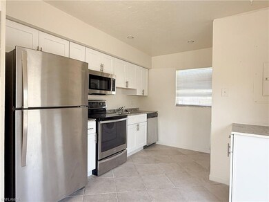 593 92nd Ave N unit A & B, Naples, FL 34108 - photo 4