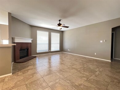 3017 Stroll Dr, Granbury, TX 76049 - photo 4