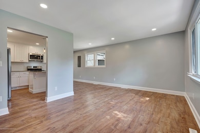 14 Steven Ave, Tinton Falls, NJ 07724 - photo 4