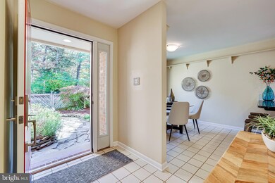 11090 Glade Ct, Reston, VA 20191 - photo 4